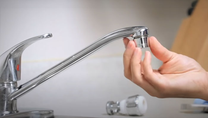 3 Easy Ways to Remove Recessed Faucet Aerator Without Key - Faucet Fam