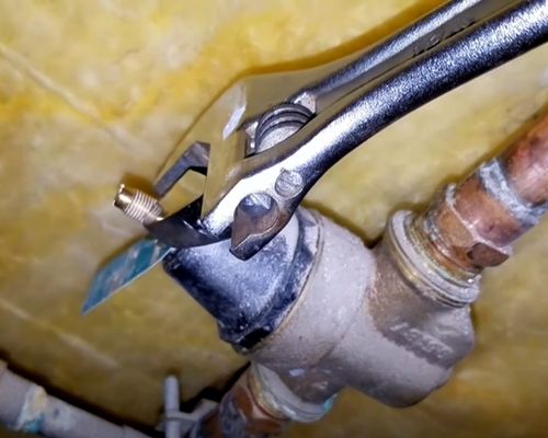 fixing the water pressure