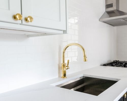 Gold Faucet − For Black Mid Century Modern Sinks