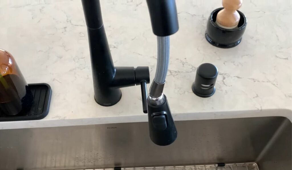 Why My Pull Down Kitchen Faucet Won T Stay Up SOLVED Faucet Fam   Pull Down Kitchen Faucet Wont Stay Up 1024x597 