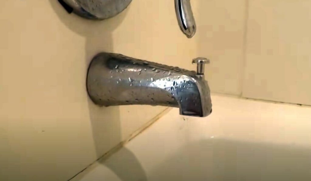 How To Measure Tub Spout Length? [DoItYourself Guide] Faucet Fam