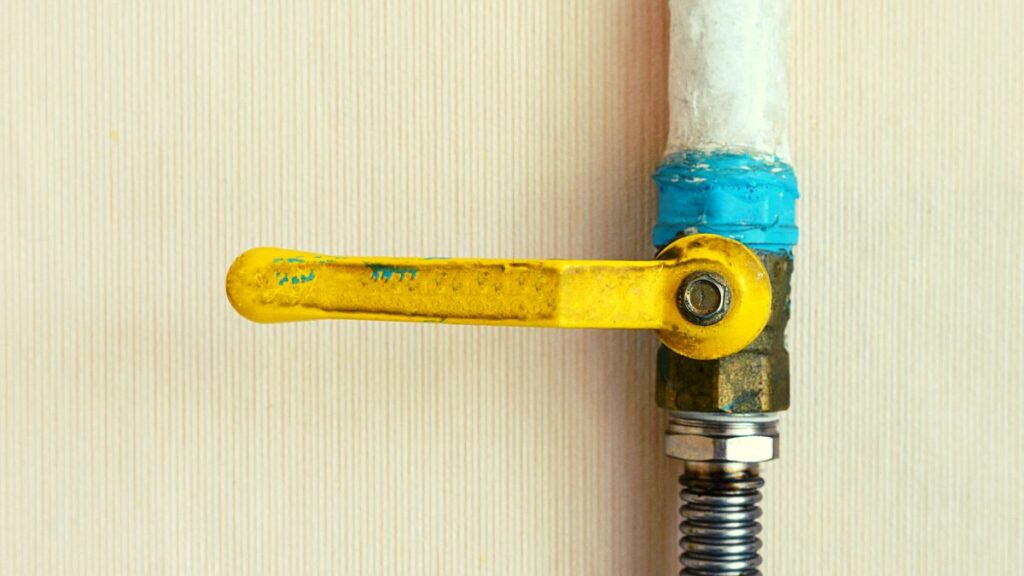 hose-bib-shut-off-valve-an-essential-guide-to-its-purpose-and-usage