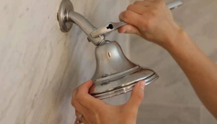 How to Remove a Shower Head